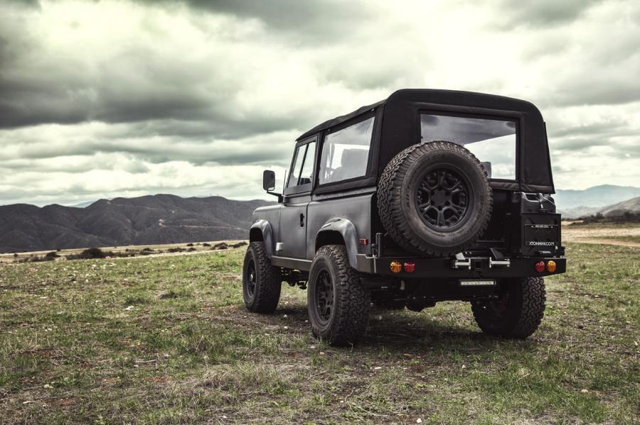  Land Rover Defender 90 by Icon 2014 года  (фото 5 из 63)
